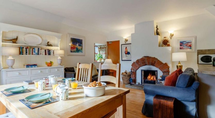 Photo of 2 Bed in Abernyte