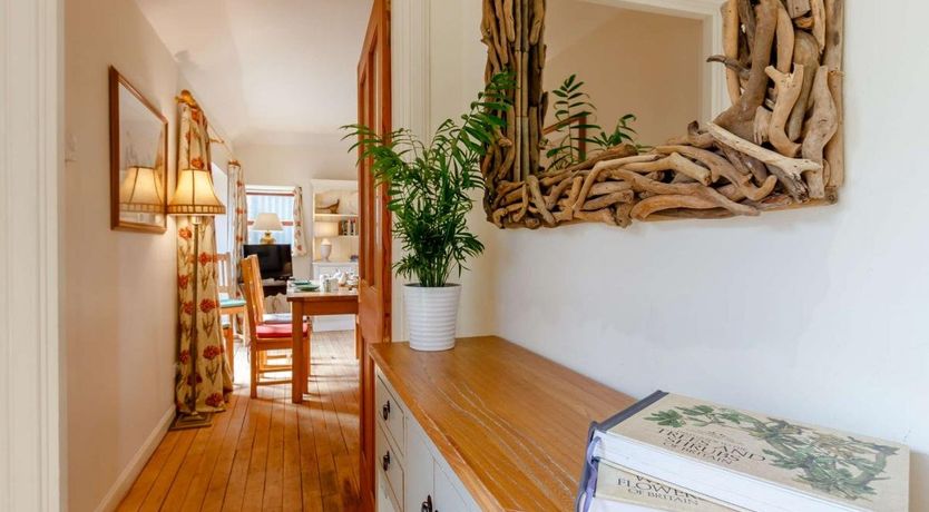 Photo of 2 Bed in Abernyte