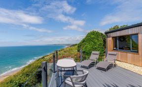 Photo of Log Cabin in South Cornwall