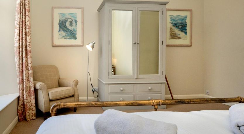 Photo of 2 Bed in Beaminster