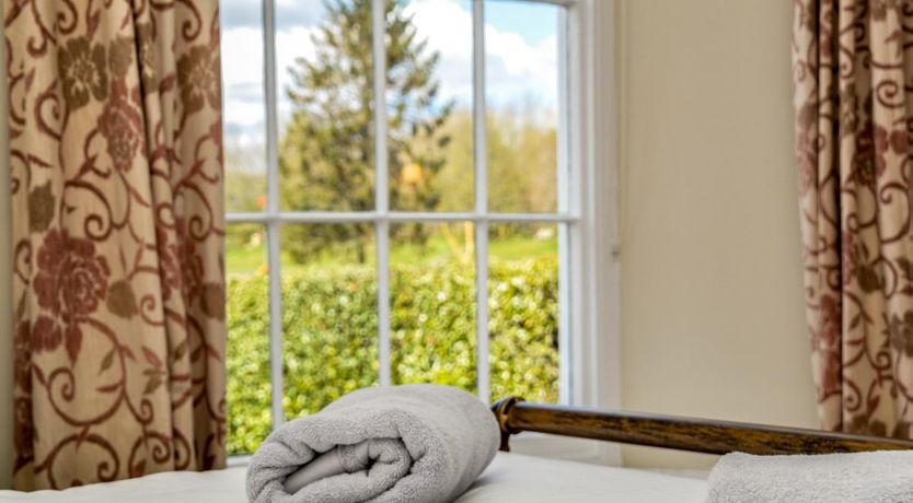 Photo of 2 Bed in Beaminster