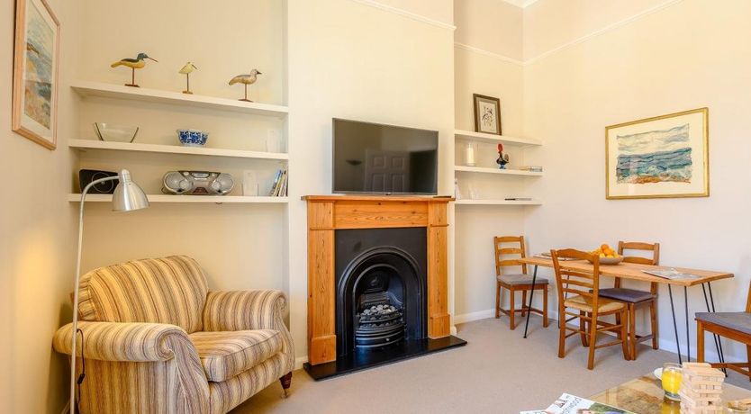 Photo of 2 Bed in Beaminster