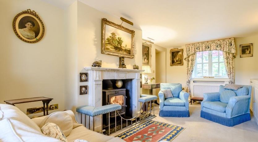 Photo of 3 Bed in Evenjobb