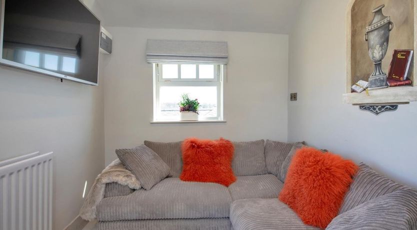 Photo of 1 Bed in Gilling West