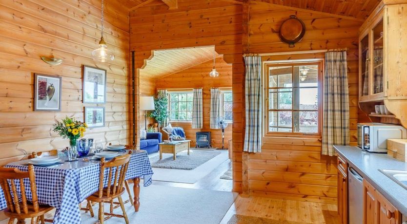 Photo of 2 Bed in Child Okeford