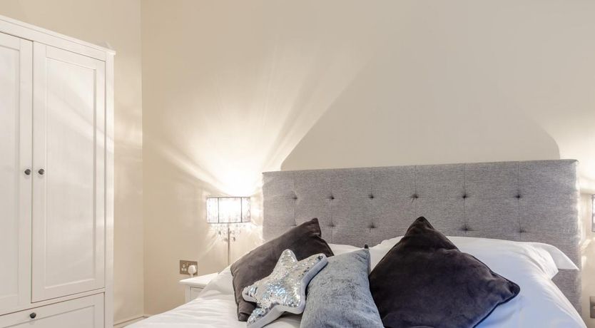 Photo of 3 Bed in Pannal