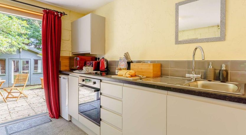 Photo of 1 Bed in Sandown