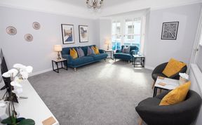 Photo of 2 Bed in Tenby