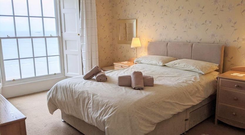 Photo of 2 Bed in Tenby