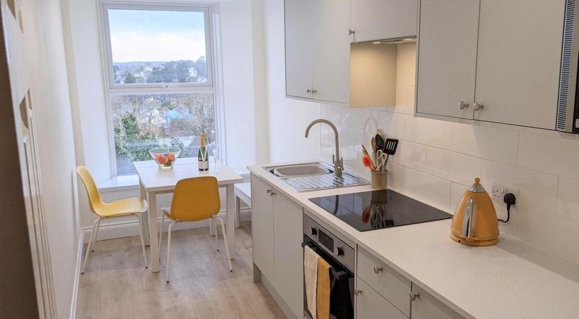 Photo of 2 Bed in Tenby