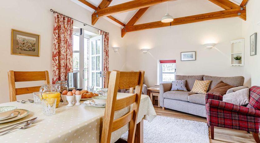 Photo of 2 Bed in St. Austell