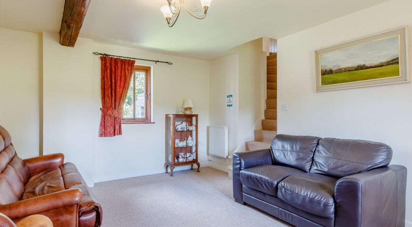 Photo of 6 Bed in Llanfrynach