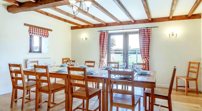 Photo of 6 Bed in Brecon