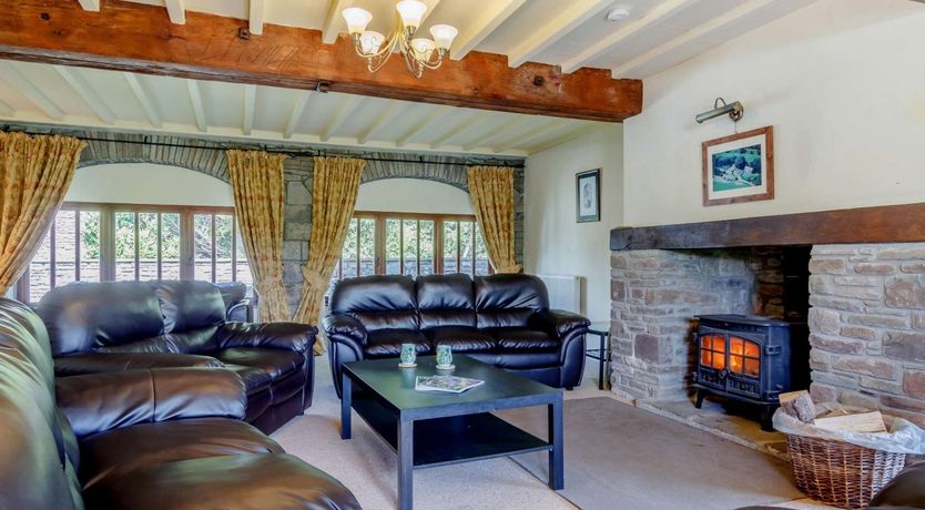 Photo of 6 Bed in Brecon