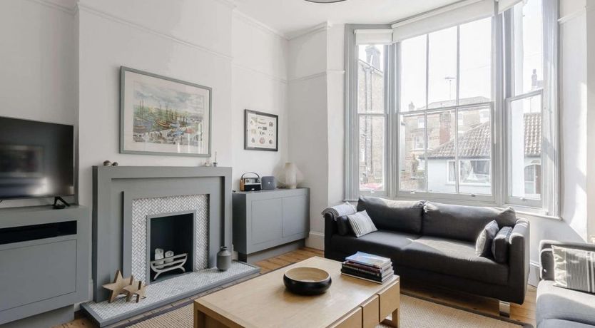 Photo of 4 Bed in Broadstairs