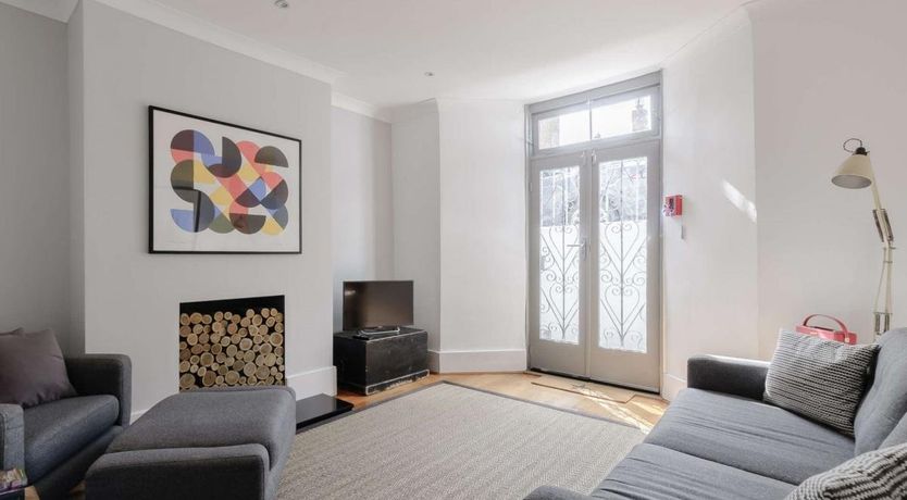 Photo of 4 Bed in Broadstairs