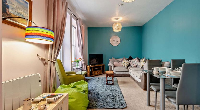 Photo of 2 Bed in Tenby