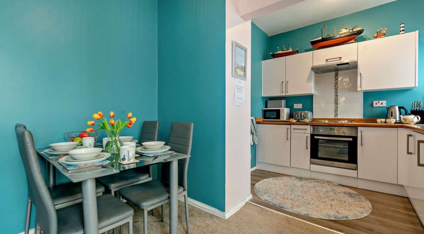 Photo of 2 Bed in Tenby