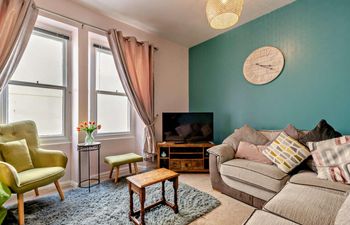 2 Bed in Tenby Apartment
