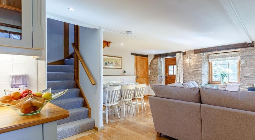 Photo of 3 Bed in Venterdon