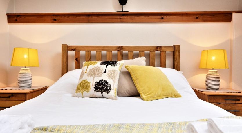 Photo of 3 Bed in Venterdon