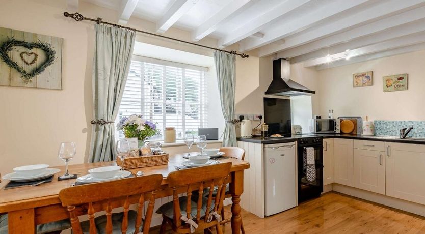 Photo of 2 Bed in Abergynolwyn