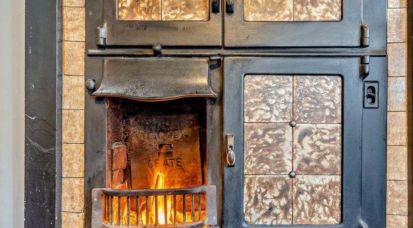 Photo of 2 Bed in Llangynidr