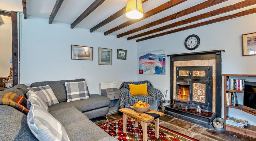 Photo of 2 Bed in Llangynidr