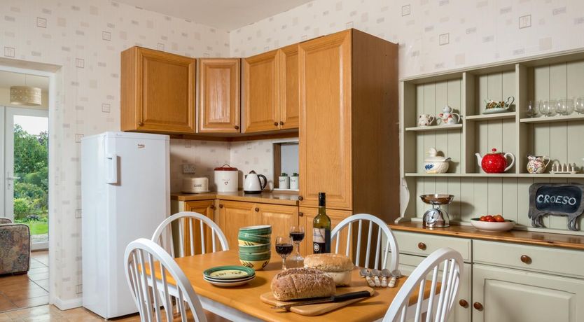 Photo of 2 Bed in Abergavenny