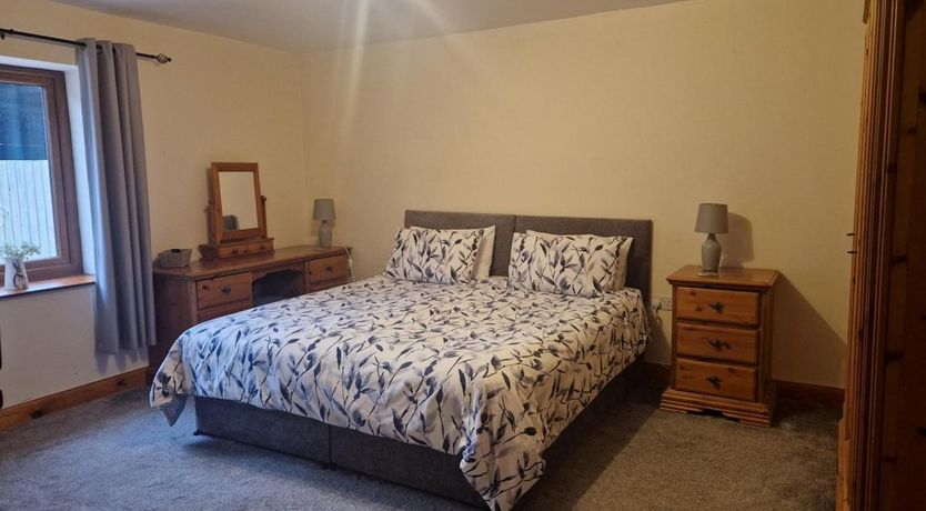 Photo of 4 Bed in Forton