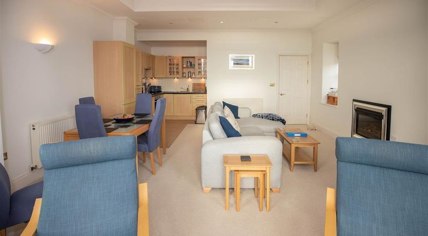 Photo of 3 Bed in Tenby