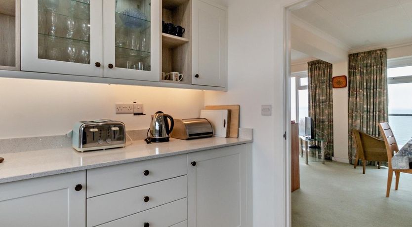 Photo of 2 Bed in Tenby