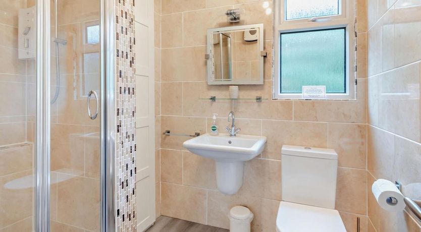 Photo of 2 Bed in Nolton Haven