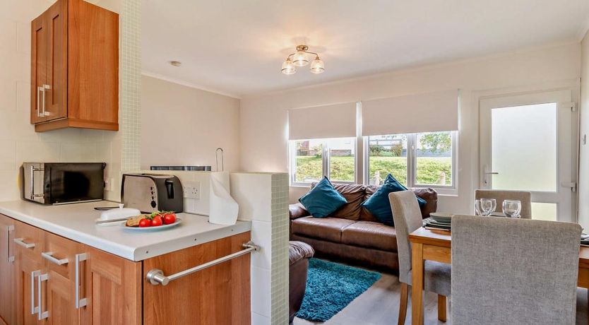 Photo of 2 Bed in Nolton Haven