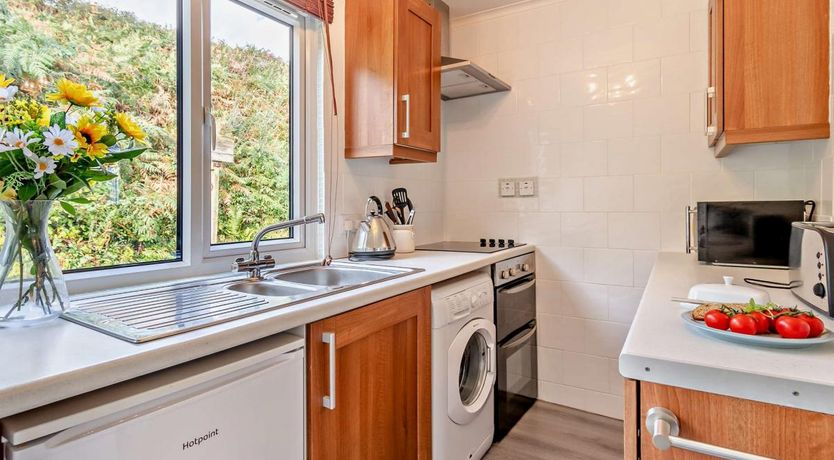 Photo of 2 Bed in Nolton Haven