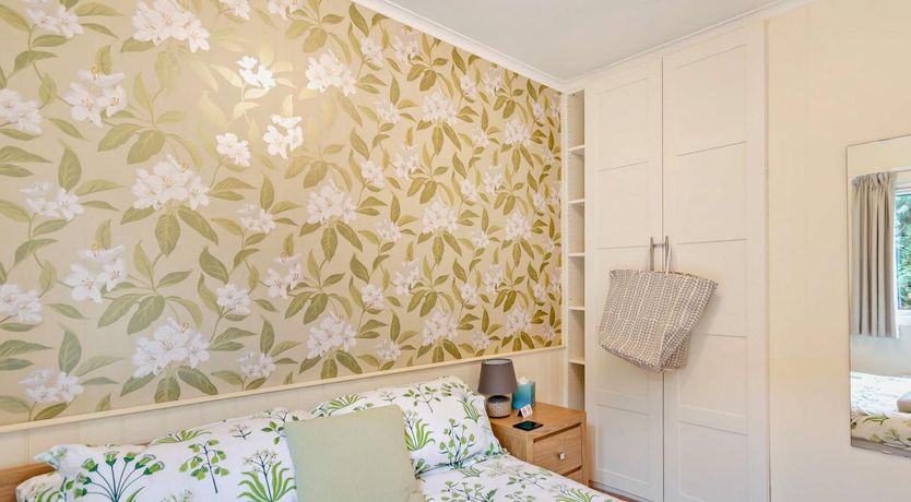 Photo of 2 Bed in Nolton Haven