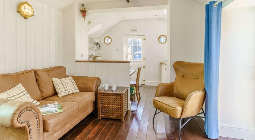 Photo of 1 Bed in New Quay