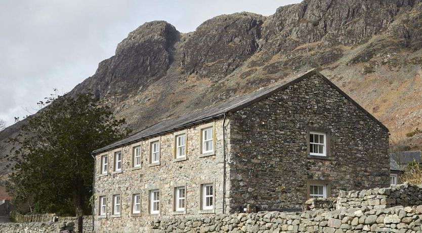 Photo of in Wasdale Head (SZ551)