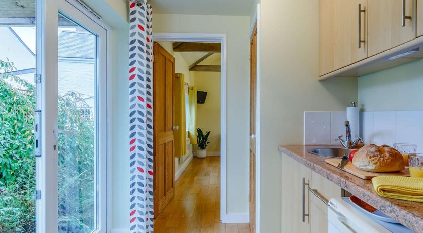 Photo of 1 Bed in Falmouth