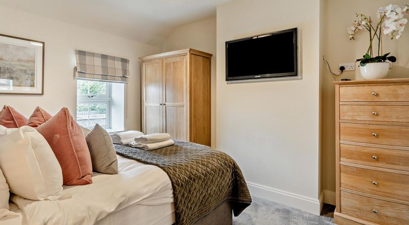 Photo of 2 Bed in Grange-over-sands