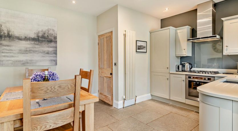 Photo of 2 Bed in Grange-over-sands