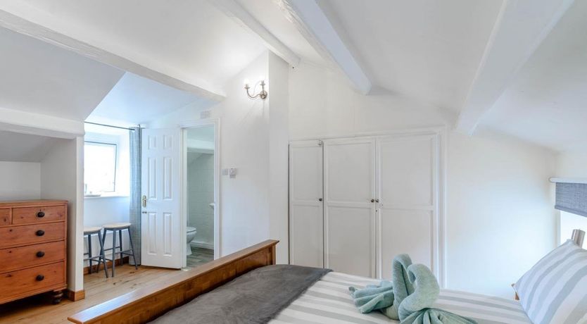 Photo of 3 Bed in Staithes