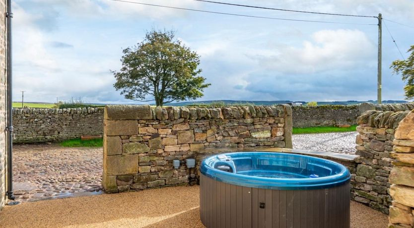 Photo of 4 Bed in Hexham