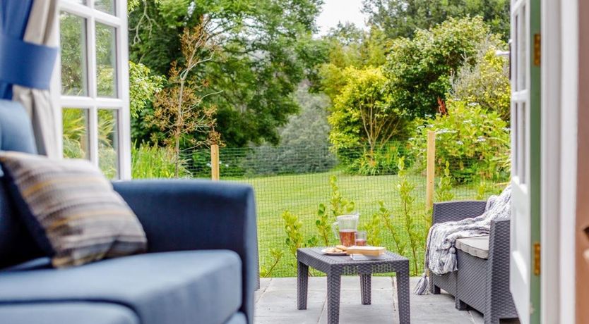 Photo of 2 Bed in Lower Treluswell