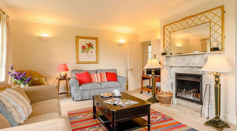 Photo of 5 Bed in Litton Cheney