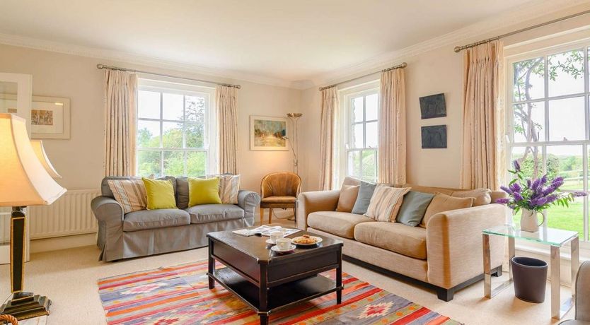 Photo of 5 Bed in Litton Cheney