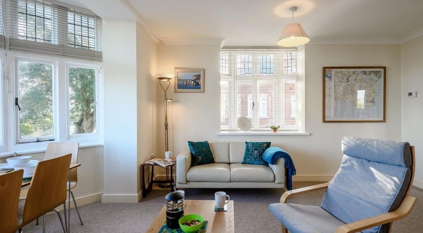 Photo of 2 Bed in Swanage