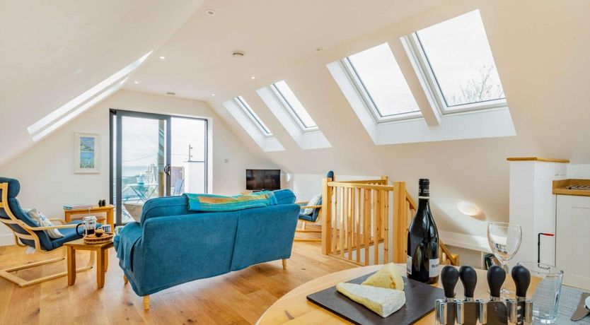 Photo of 1 Bed in Plymouth