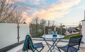 Photo of 1 Bed in Plymouth