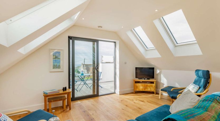 Photo of 1 Bed in Plymouth